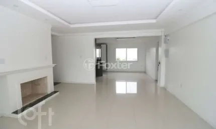 Casa com 3 quartos à venda na Avenida Orleaes, 75, Guarujá, Porto Alegre, 350 m2 por R$ 890.000