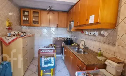 Casa com 3 quartos à venda na rua padre joão batista reus, 607, vila conceição, porto alegre, 178 m2 por r$ 630.000
