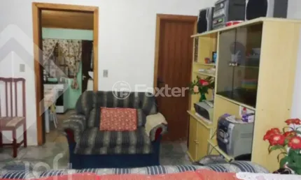 Casa com 2 quartos à venda na Rua Geraldo Tollens Linck, 93, Hípica, Porto Alegre, 125 m2 por R$ 213.000