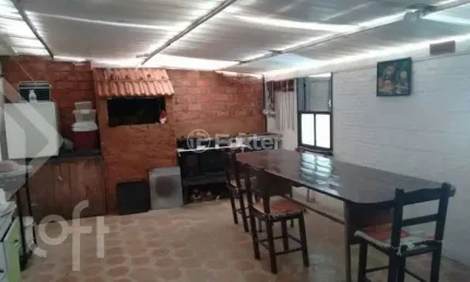 Casa com 4 quartos à venda na Rua Erebango, 154, Nonoai, Porto Alegre, 190 m2 por R$ 680.000