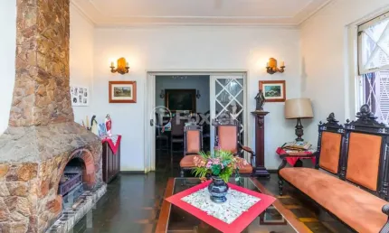 Casa com 7 quartos à venda na Rua Santa Cecília, 2186, Rio Branco, Porto Alegre, 300 m2 por R$ 3.180.000
