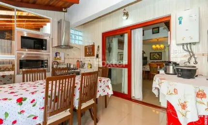 Casa com 3 quartos à venda na Rua Carlos Maximiliano Fayet, 230, Hípica, Porto Alegre, 149 m2 por R$ 859.900