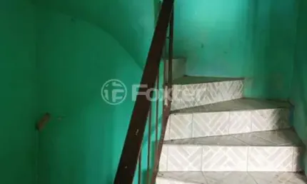 Casa com 2 quartos à venda na Rua Odo Cazzulo, 315, Nonoai, Porto Alegre, 909 m2 por R$ 429.000