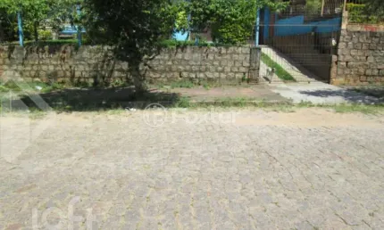Casa com 5 quartos à venda na rua carlos ferreira, 182, teresópolis, porto alegre, 115 m2 por r$ 529.000