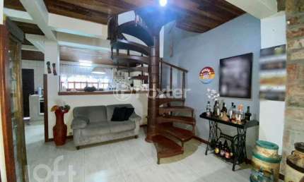 Casa com 4 quartos à venda na Rua Agulhas Negras, 41, Coronel Aparício Borges, Porto Alegre, 295 m2 por R$ 550.000