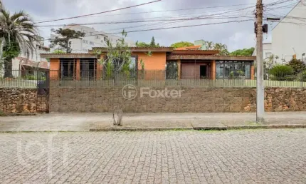Casa com 3 quartos à venda na Rua João Paetzel, 915, Chácara das Pedras, Porto Alegre, 313 m2 por R$ 5.990.000