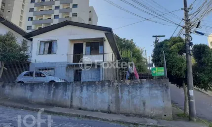 Casa com 1 quarto à venda na Rua Agostinho Pevez, 214, Petrópolis, Caxias do Sul, 480 m2 por R$ 700.000