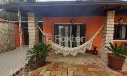 Casa com 2 quartos à venda na Avenida Juca Batista, 10250, Belém Novo, Porto Alegre, 240 m2 por R$ 620.000