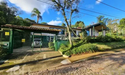 Casa com 6 quartos à venda na rua guilherme poschetzky, 77, vila nova, novo hamburgo, 329 m2 por r$ 2.100.000