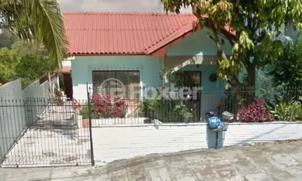 Casa com 2 quartos à venda na Rua Santo Ângelo, 173, Santa Teresa, São Leopoldo, 190 m2 por R$ 360.000