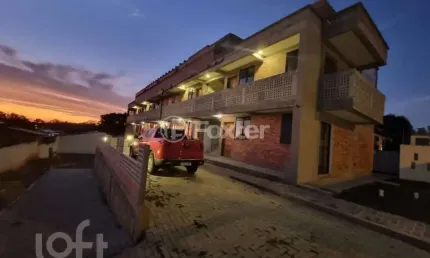 Apartamento com 2 quartos à venda na Rua Arthur Pereira Vargas, 151, Olaria, Canoas, 49 m2 por R$ 249.999