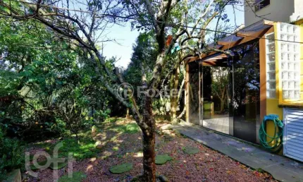 Casa em condomínio fechado com 3 quartos à venda na Rua Adão Gregory, 155, Mário Quintana, Porto Alegre, 263 m2 por R$ 530.000