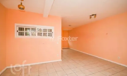 Casa com 3 quartos à venda na Rua José Antônio Chaise, 40, Hípica, Porto Alegre, 170 m2 por R$ 399.000