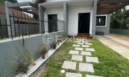 Casa com 3 quartos à venda na Rua Luís Gali, 377, Parque das Hortênsias, Canela, 111 m2 por R$ 1.295.000