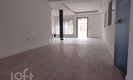 Casa com 3 quartos à venda na Rua Anita Garibaldi, 180, Centro, Canoas, 315 m2 por R$ 3.160.000