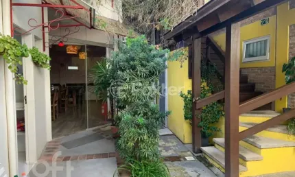 Casa com 4 quartos à venda na Rua Iete, 454, Tristeza, Porto Alegre, 360 m2 por R$ 959.901