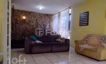 Casa com 3 quartos à venda na Rua Horizontina, 85, Cavalhada, Porto Alegre, 200 m2 por R$ 595.000