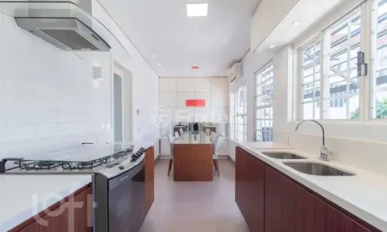 Casa com 3 quartos à venda na Rua Afonso Pena, 154, Azenha, Porto Alegre, 108 m2 por R$ 890.000