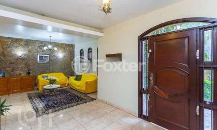 Casa com 4 quartos à venda na Avenida Capivari, 165, Cristal, Porto Alegre, 345 m2 por R$ 1.050.000