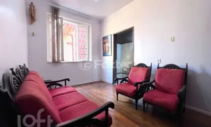 Casa com 3 quartos à venda na Rua Dom João VI, 161, Medianeira, Porto Alegre, 146 m2 por R$ 298.000