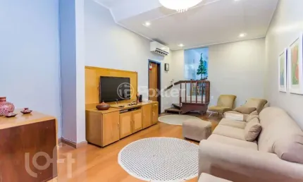 Casa com 3 quartos à venda na Rua Roque Calage, 845, Passo da Areia, Porto Alegre, 140 m2 por R$ 900.000