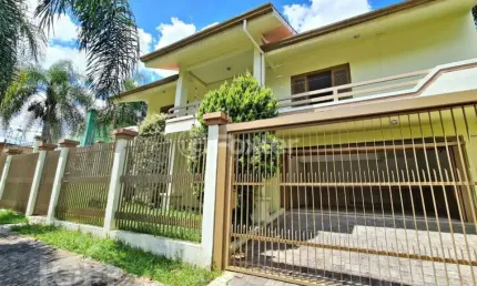 Casa com 5 quartos à venda na Rua Canela, 14, Ouro Branco, Novo Hamburgo, 262 m2 por R$ 1.200.000