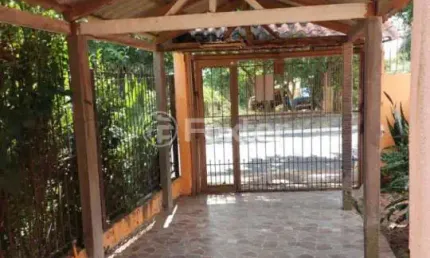 Casa com 2 quartos à venda na Rua Santa Terezinha, 101, Nossa Senhora das Graças, Canoas, 65 m2 por R$ 480.000