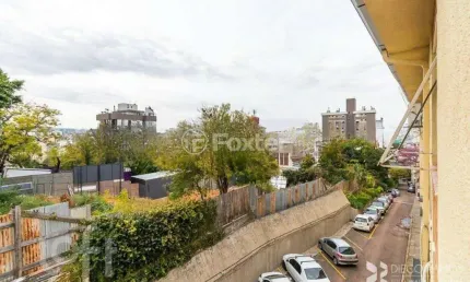 Apartamento com 2 quartos à venda na rua professor álvaro alvim, 450, rio branco, porto alegre, 47 m2 por r$ 229.000