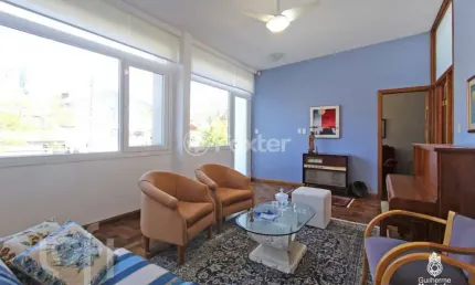Casa com 3 quartos à venda na rua professor fernando carneiro, 69, três figueiras, porto alegre, 380 m2 por r$ 2.500.000