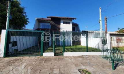 Casa com 4 quartos à venda na Rua Joaquim Nabuco, 800, Fátima, Canoas, 312 m2 por R$ 649.999