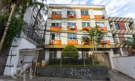 Apartamento com 3 quartos à venda na rua santo antônio, 576, floresta, porto alegre, 87 m2 por r$ 329.900