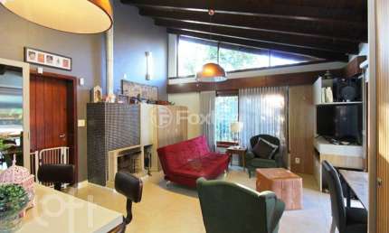 Casa com 4 quartos à venda na Rua Professora Cecília Corseuil, 196, Tristeza, Porto Alegre, 320 m2 por R$ 2.180.000
