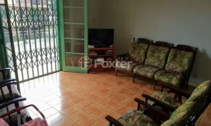 Casa com 2 quartos à venda na Rua Padre João Batista Reus, 3081, Camaquã, Porto Alegre, 146 m2 por R$ 600.000