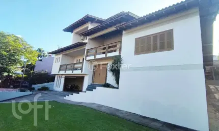 Casa com 5 quartos à venda na Rua Finlândia, 897, Petrópolis, Novo Hamburgo, 542 m2 por R$ 1.900.000