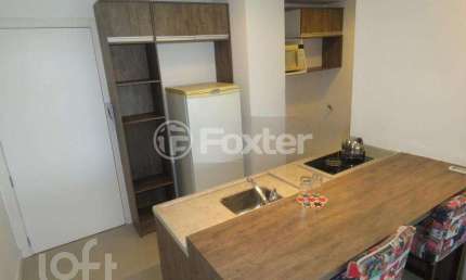 Kitnet / Stúdio à venda na Avenida Borges de Medeiros, 2277, Centro Histórico, Porto Alegre, 38 m2 por R$ 550.000