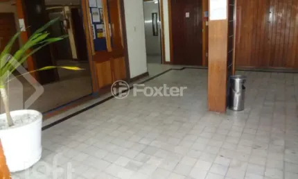 Apartamento com 2 quartos à venda na avenida da cavalhada, 3075, cavalhada, porto alegre, 58 m2 por r$ 240.000
