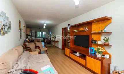 Casa com 3 quartos à venda na Rua Guilherme Alves, 1574, Partenon, Porto Alegre, 165 m2 por R$ 820.000