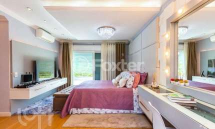 Casa com 3 quartos à venda na Rua das Hortênsias, 105, Igara, Canoas, 490 m2 por R$ 1.999.000