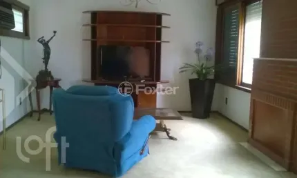 Casa com 3 quartos à venda na Rua Bogotá, 516, Jardim Lindóia, Porto Alegre, 187 m2 por R$ 950.000