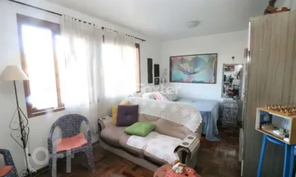 Apartamento com 1 quarto à venda na Rua Doutor Voltaire Pires, 968, Santo Antônio, Porto Alegre, 27 m2 por R$ 135.000