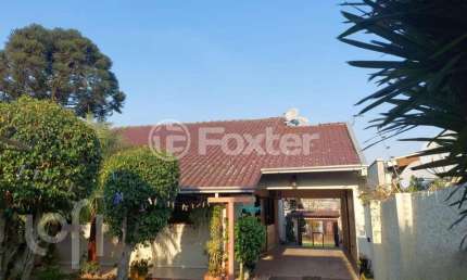Casa com 3 quartos à venda na Rua Gildo de Freitas, 145, Jardim Planalto, Esteio, 216 m2 por R$ 680.000