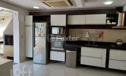 Casa com 3 quartos à venda na Rua Octávio de Souza, 56, Teresópolis, Porto Alegre, 255 m2 por R$ 807.500
