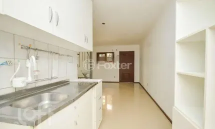 Casa em condomínio fechado com 2 quartos à venda na Avenida Monte Cristo, 100, Vila Nova, Porto Alegre, 56 m2 por R$ 240.000