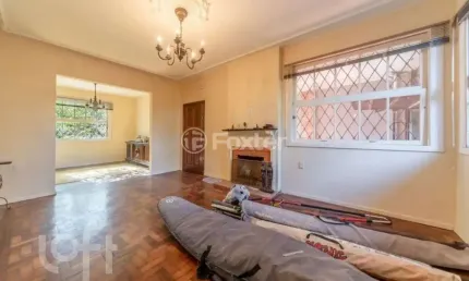 Casa com 4 quartos à venda na Rua Guaraum, 112, Vila Assunção, Porto Alegre, 257 m2 por R$ 1.050.000
