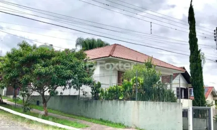 Casa com 3 quartos à venda na Rua Paquetá, 271, Ouro Branco, Novo Hamburgo, 196 m2 por R$ 1.138.800