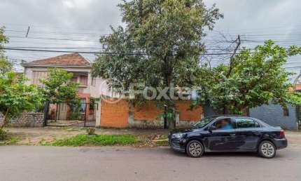 Terreno à venda na Rua São Nicolau, 1002, Santa Maria Goretti, Porto Alegre, 147 m2 por R$ 299.000