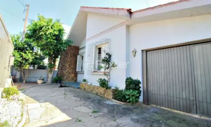Casa com 4 quartos à venda na rua general cunha louzada, 100, glória, porto alegre, 160 m2 por r$ 543.300