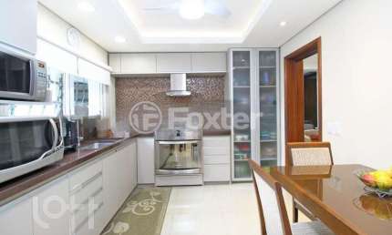 Casa com 3 quartos à venda na Rua Doutor Egydio Michaelsen, 240, Cavalhada, Porto Alegre, 245 m2 por R$ 980.000