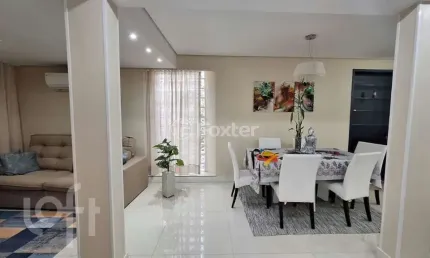 Casa com 2 quartos à venda na rua demétrio ribeiro, 662, centro histórico, porto alegre, 118 m2 por r$ 760.000