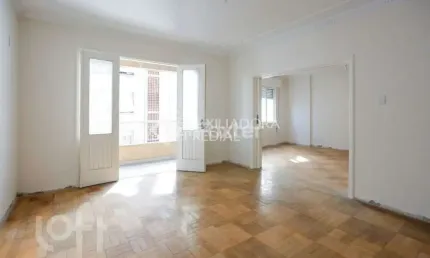 Apartamento com 3 quartos à venda na Avenida Independência, 98, Independência, Porto Alegre, 175 m2 por R$ 649.000